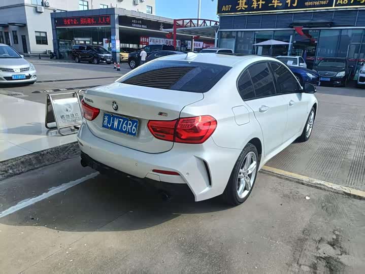 Фото 9 - BMW 1 Series