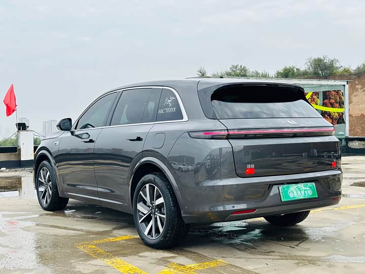 Фото 9 - LiXiang L7