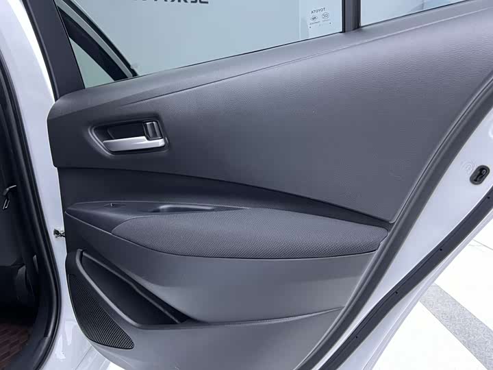 Фото 14 - Toyota Levin