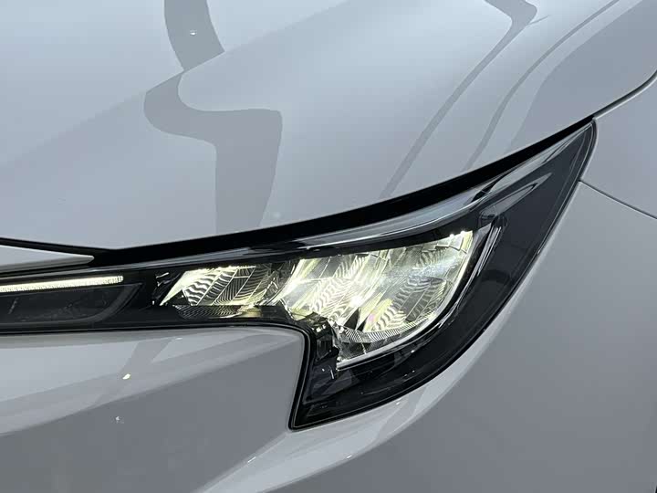 Фото 9 - Toyota Levin