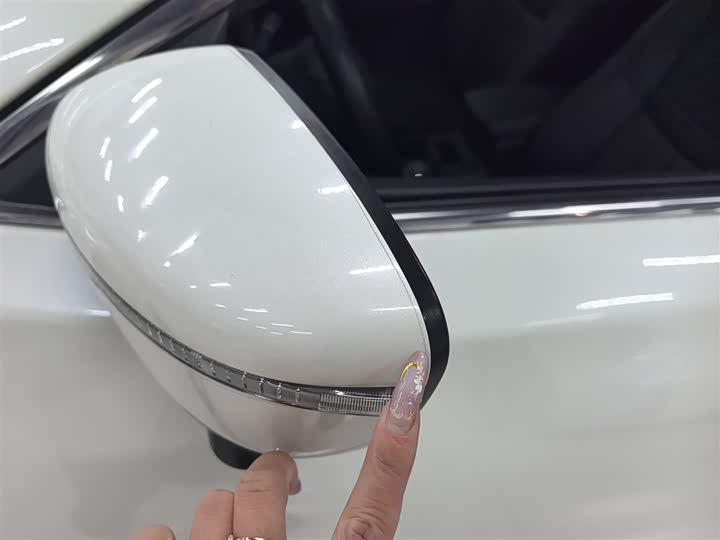 Фото 8 - Nissan X-Trail