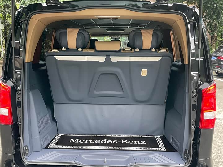 Фото 9 - Mercedes-Benz Vito