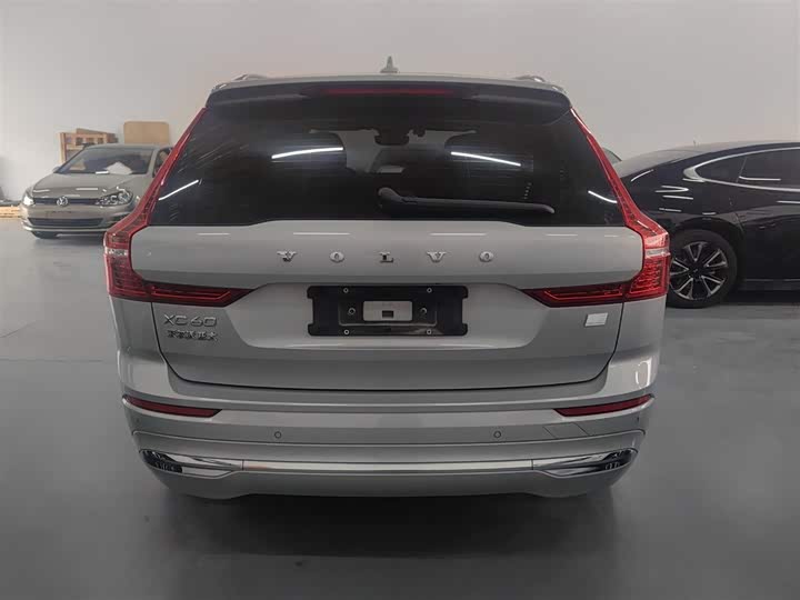 Фото 7 - Volvo XC60 Hybrid