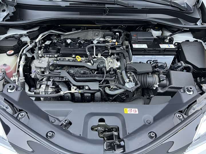 Фото 10 - Toyota Izoa