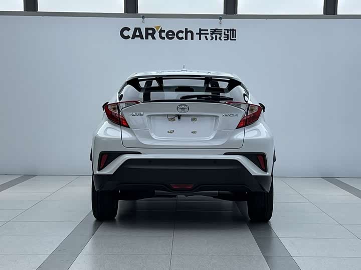 Фото 16 - Toyota Izoa