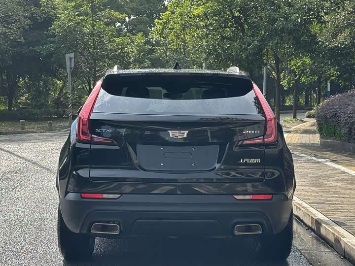 Фото 5 - Cadillac XT4