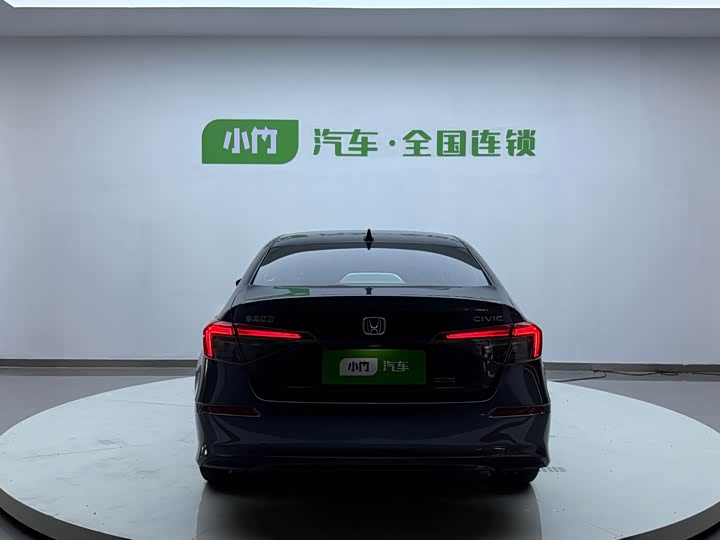 Фото 4 - Honda Civic