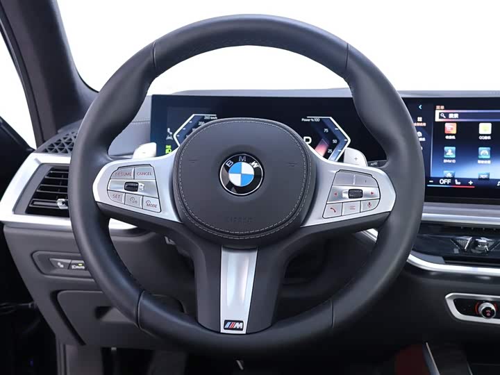 Фото 17 - BMW X5