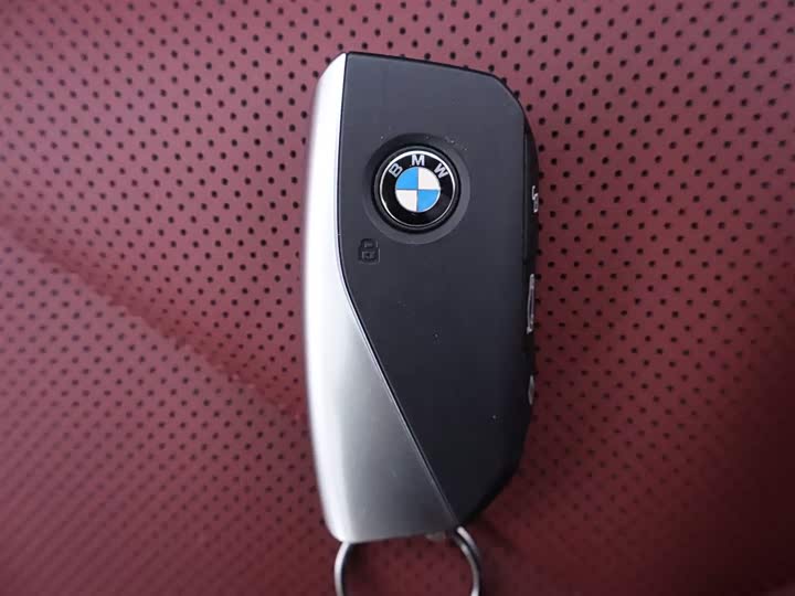 Фото 26 - BMW X5