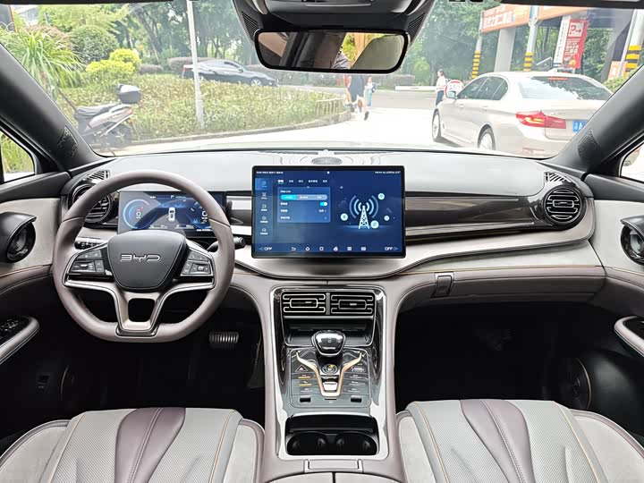 Фото 10 - BYD Frigate 07