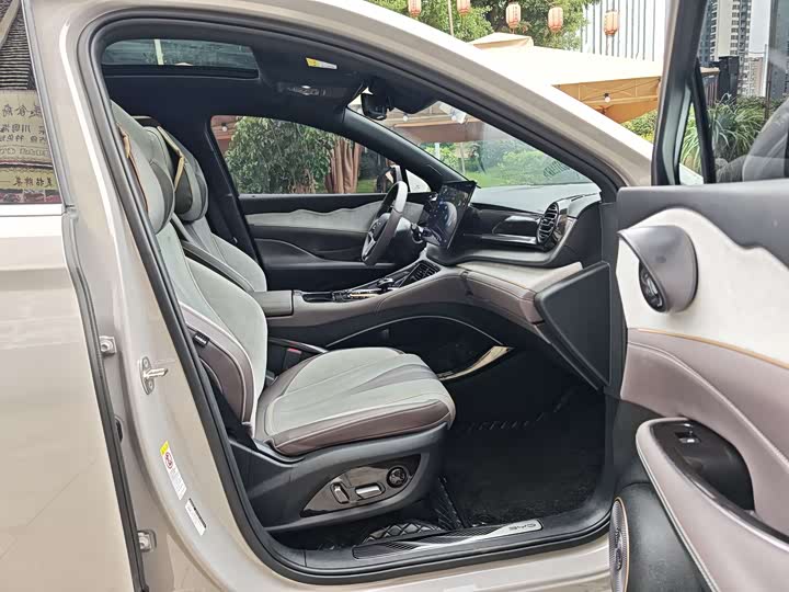 Фото 12 - BYD Frigate 07