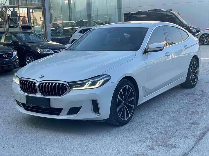 Фото 1 - BMW 6 Series GT