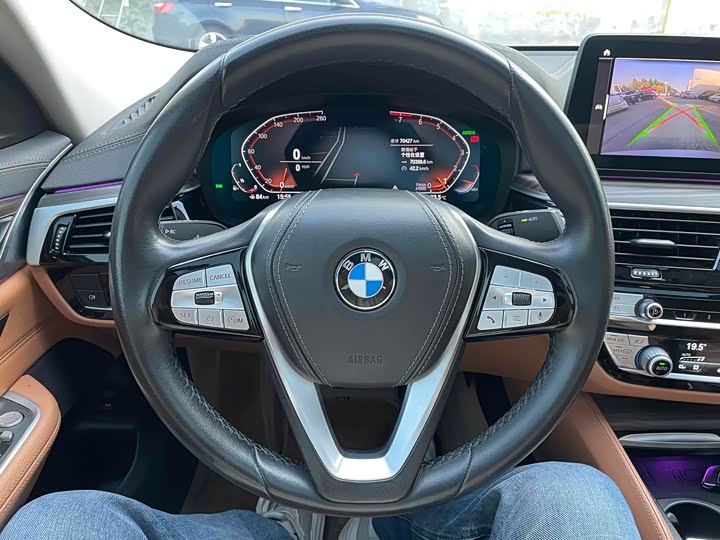 Фото 9 - BMW 6 Series GT