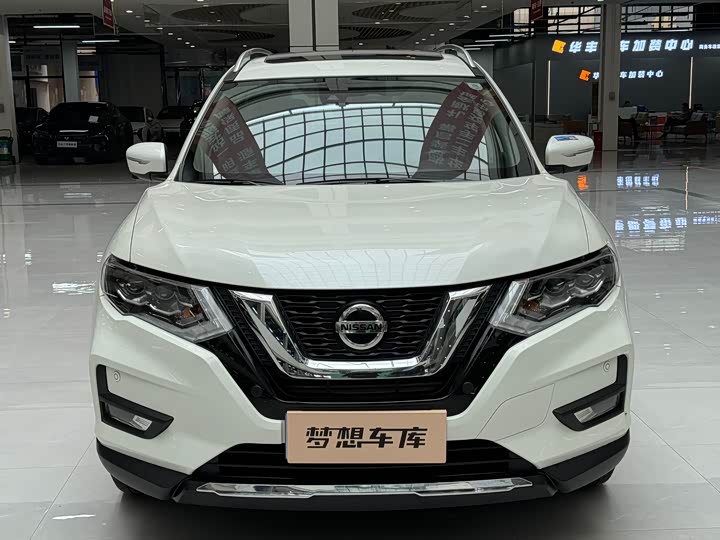 Фото 2 - Nissan X-Trail