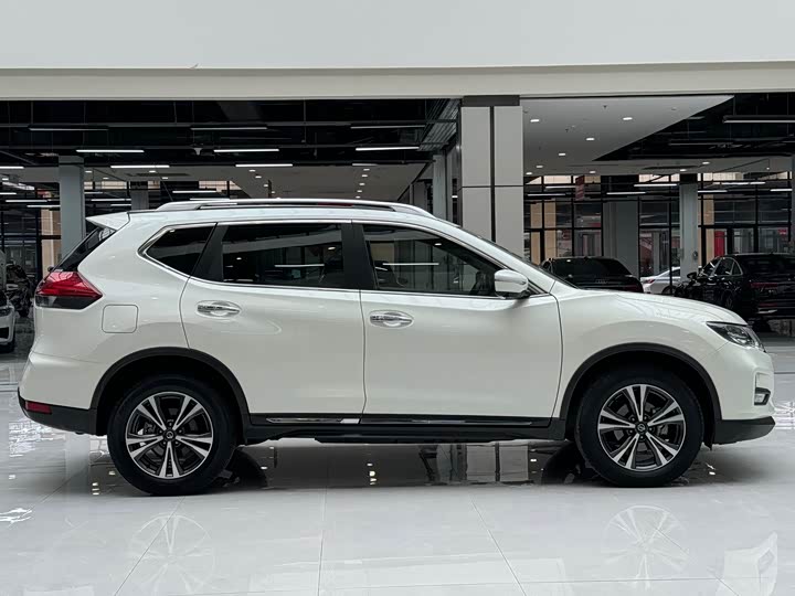 Фото 4 - Nissan X-Trail