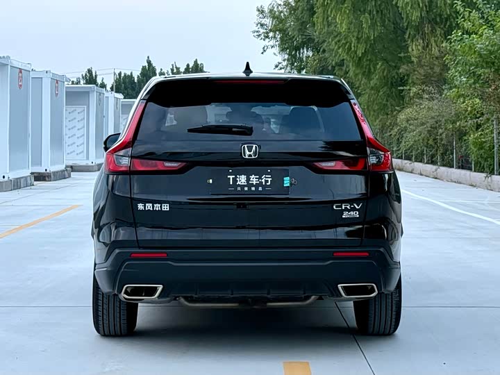 Фото 6 - Honda CR-V