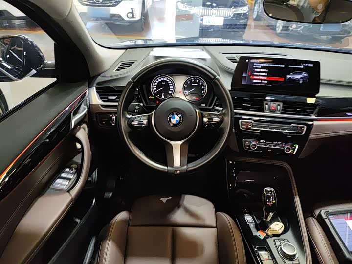 Фото 11 - BMW X2