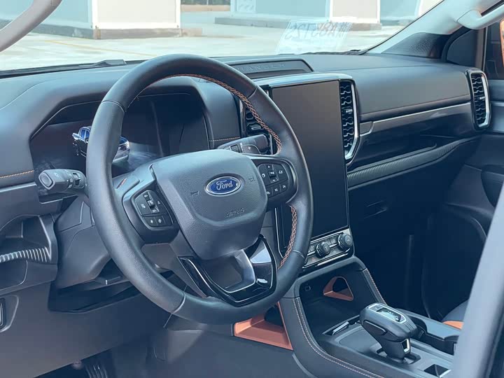Ford Ranger 2023 2023款 探迹四驱自动版 汽油