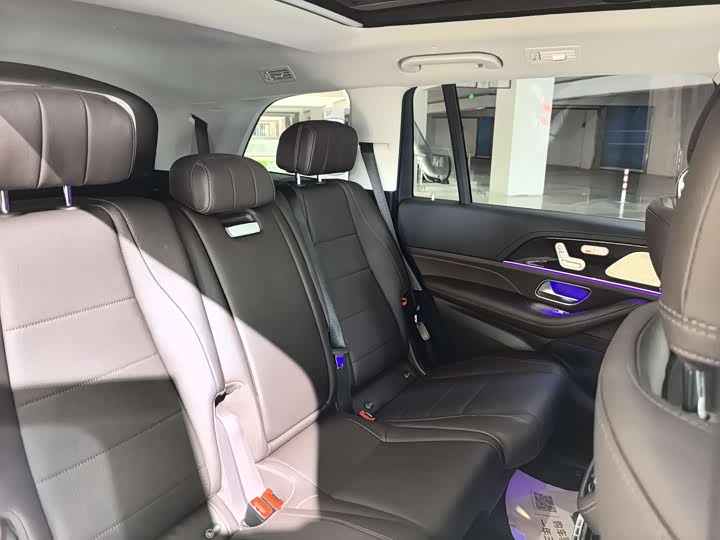 Фото 22 - Mercedes-Benz GLS-Class
