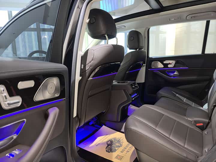 Фото 25 - Mercedes-Benz GLS-Class