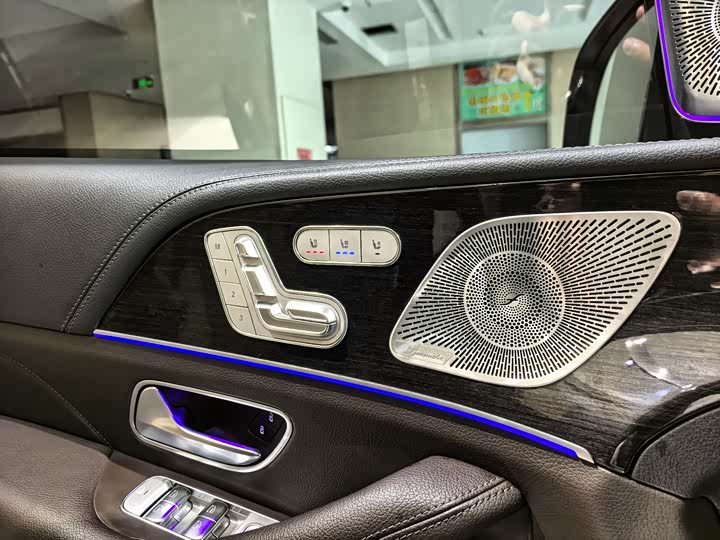 Фото 8 - Mercedes-Benz GLS-Class