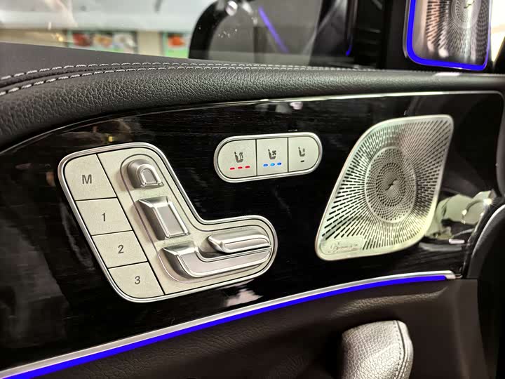 Фото 9 - Mercedes-Benz GLS-Class