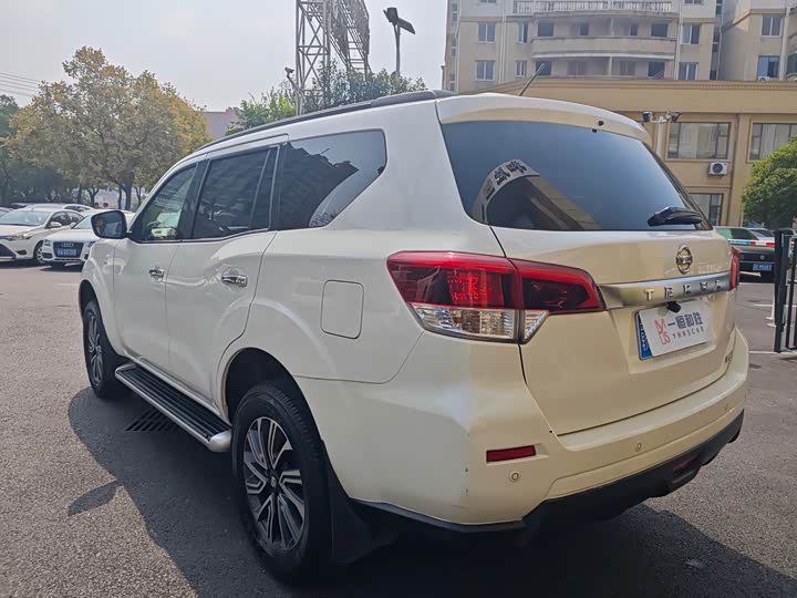 Фото 13 - Nissan Terra