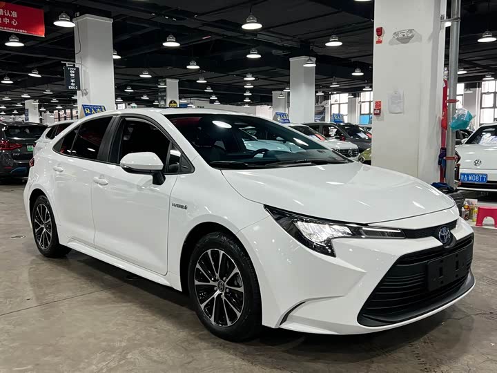 Фото 3 - Toyota Levin