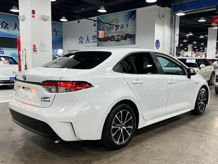 Фото 6 - Toyota Levin