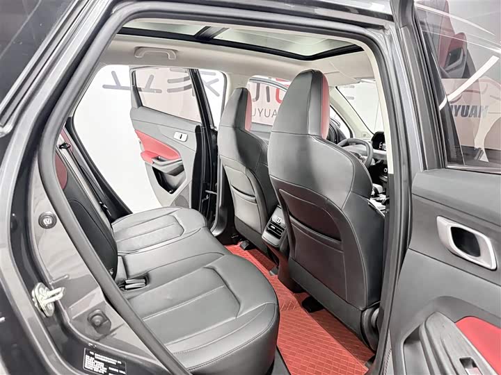 Фото 14 - Changan CS55 Plus