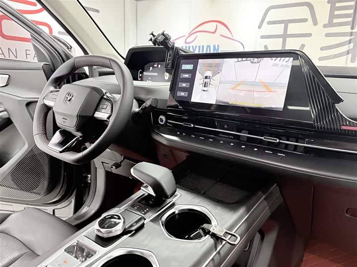 Фото 18 - Changan CS55 Plus