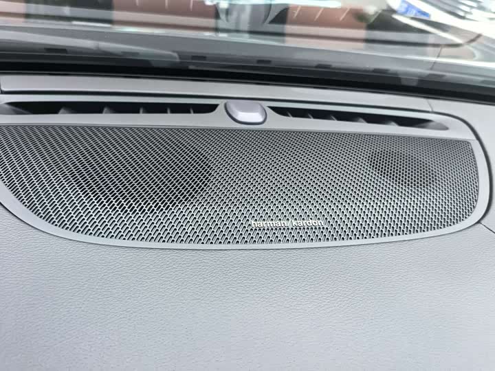 Фото 5 - Volvo S90