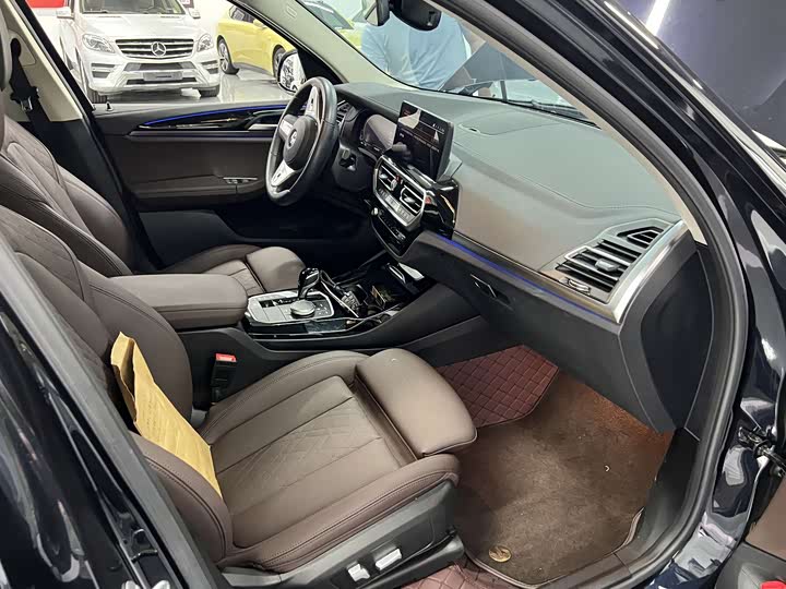 Фото 6 - Volvo S90