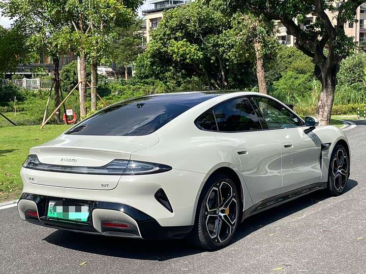 Фото 7 - Xiaomi SU7