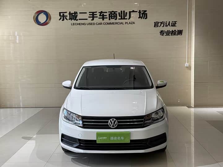 Фото 2 - Volkswagen Santana