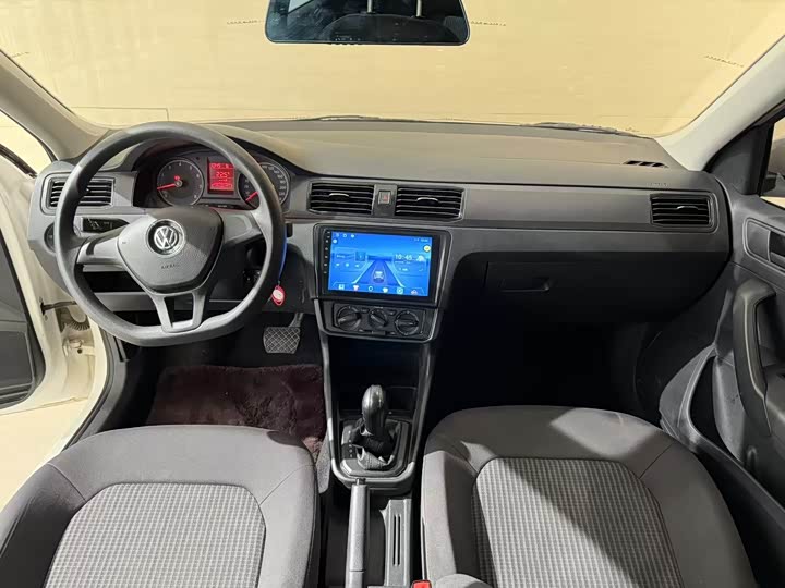 Фото 5 - Volkswagen Santana