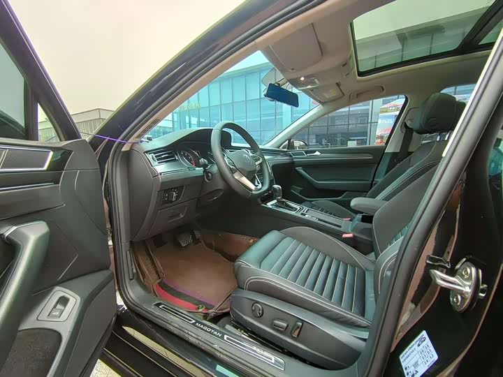 Фото 6 - Volkswagen Magotan