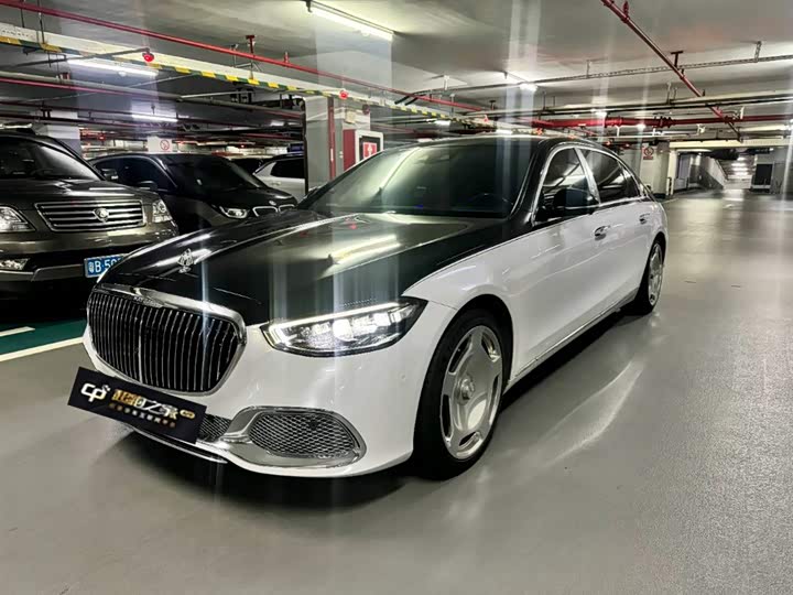 Фото 1 - Mercedes-Benz Maybach S-Class