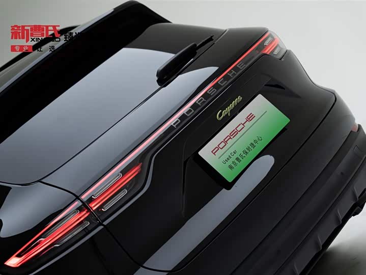 Фото 7 - Porsche Cayenne Hybrid