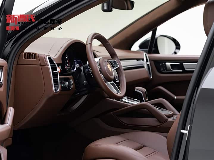 Фото 9 - Porsche Cayenne Hybrid