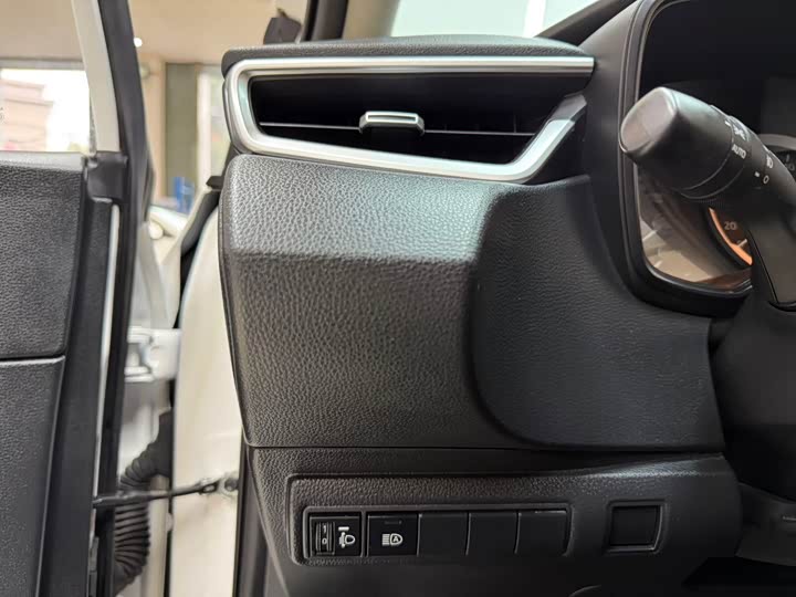 Фото 9 - Toyota Corolla