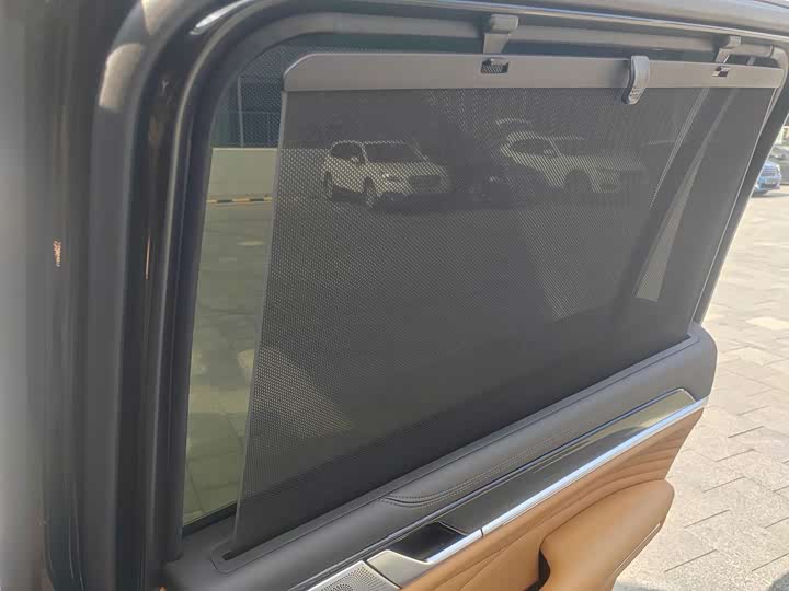 Фото 17 - Tank 500 Hybrid