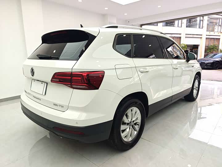 Фото 9 - Volkswagen Tharu