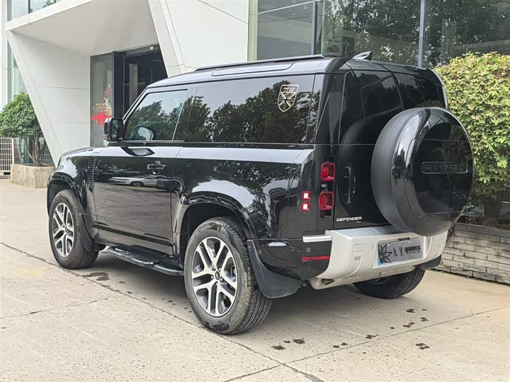 Фото 3 - Land Rover Defender