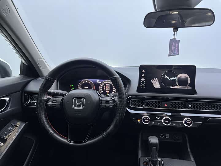 Фото 10 - Honda Integra