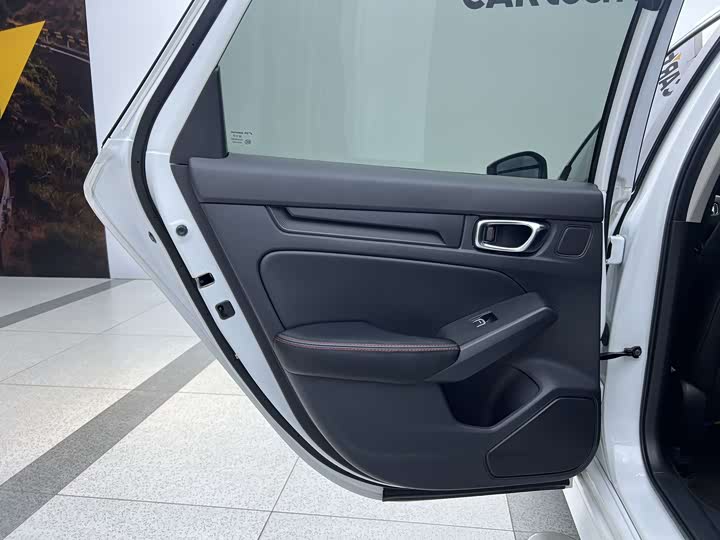 Фото 4 - Honda Integra