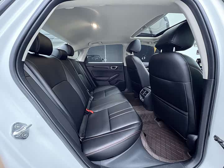 Фото 5 - Honda Integra