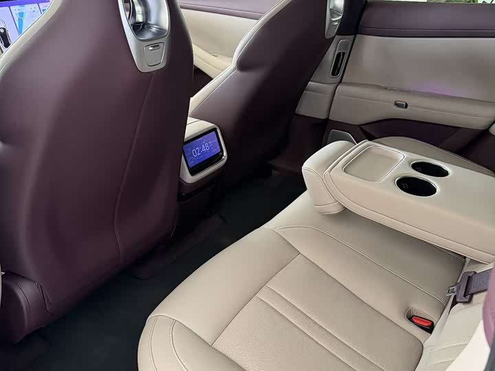 Фото 6 - Xiaomi YU7