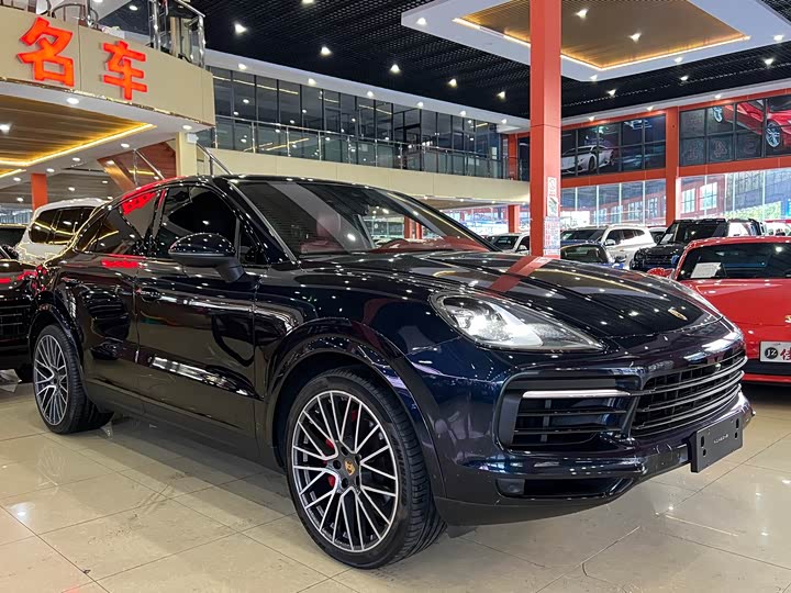 Фото 3 - Porsche Cayenne