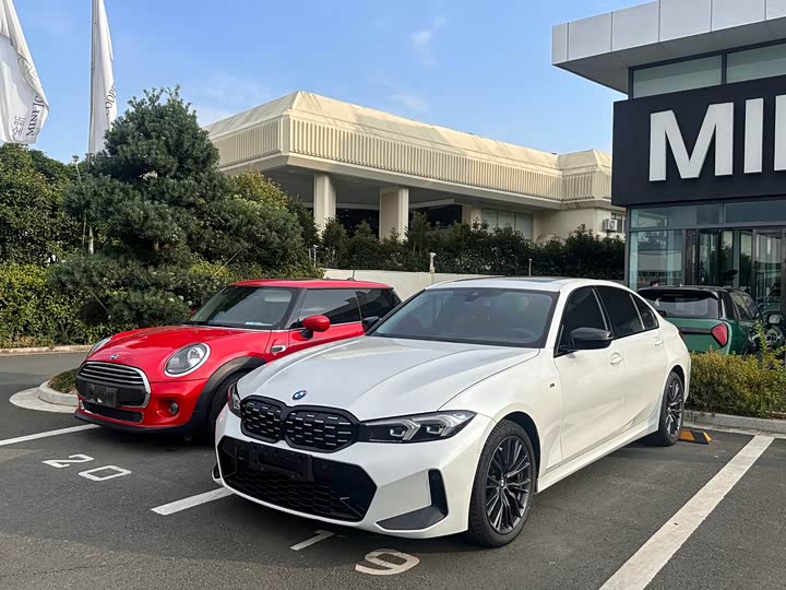 Фото 1 - BMW 3 Series